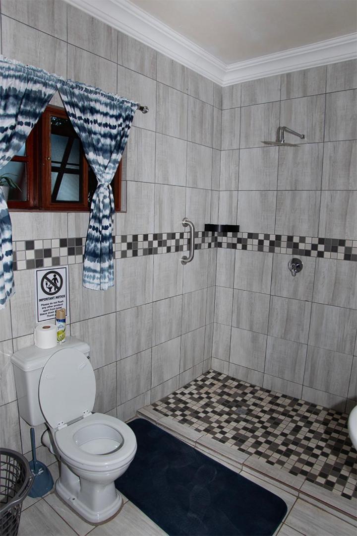 Dei Gratia Guest House Мусина Экстерьер фото